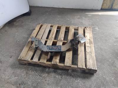 Kenworth W900 Suspension Crossmember / K-Frame