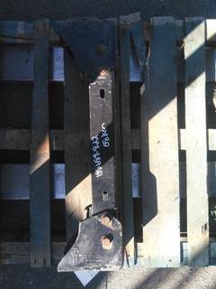 Kenworth W900 Suspension Crossmember / K-Frame