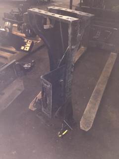 Peterbilt 579 Suspension Crossmember / K-Frame