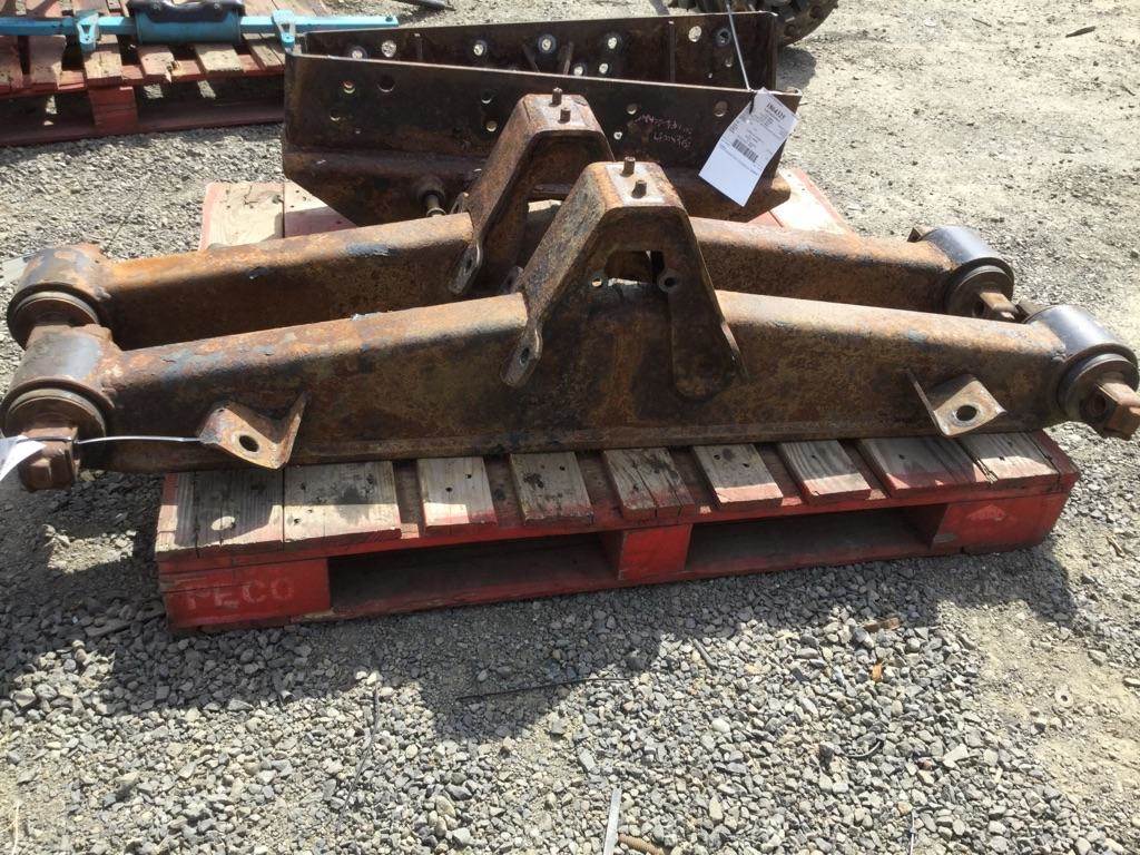 2004 Hendrickson Suspension Parts for a Freightliner CONDOR For Sale