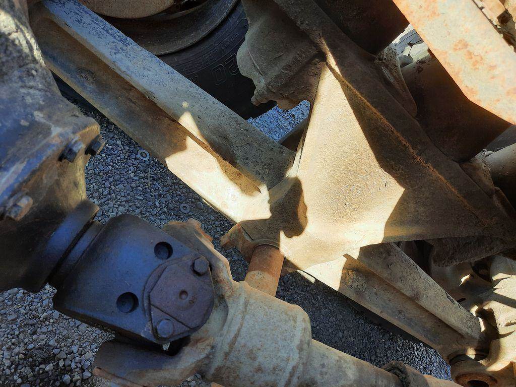 1987 Hendrickson Suspension Parts for a Peterbilt 379 EXHD For Sale