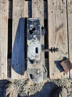 Kenworth T660 Left Suspension Parts