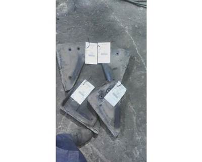 Kenworth T680 Right Suspension Parts