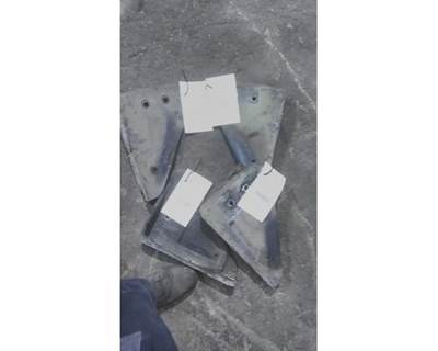 Kenworth T680 Right Suspension Parts