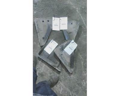 Kenworth T680 Left Suspension Parts