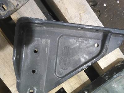 Kenworth T800B Suspension Parts