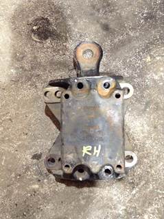 Mack Right Suspension Parts for a Mack ALL