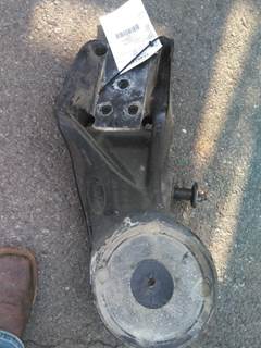 Peterbilt Left Suspension Parts for a Peterbilt ALL