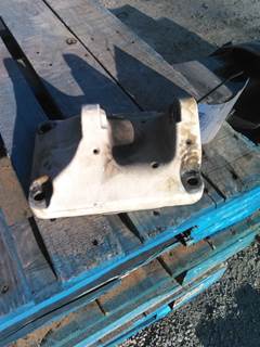 Peterbilt Left Suspension Parts for a Peterbilt ALL