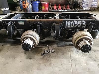 Freightliner FAS AIRLINER EARLY TANDEM Suspension