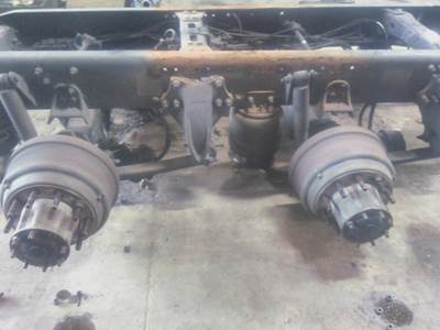 Freightliner FAS II AIRLINER LATE TANDEM Suspension