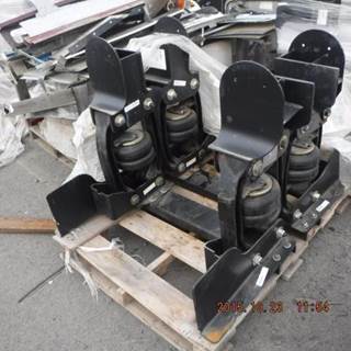 Hendrickson Tag / Pusher Axle