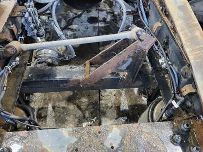 Meritor-Rockwell MR20005 Tag / Pusher Axle