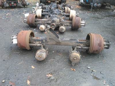 Meritor-Rockwell MR20005 Tag / Pusher Axle