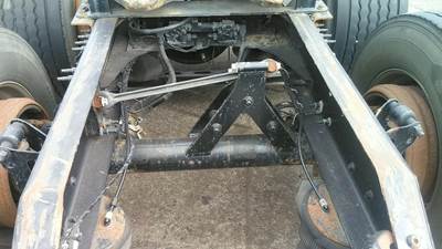 Meritor-Rockwell TR8000N Tag / Pusher Axle