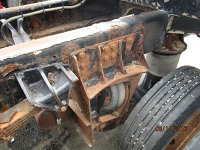 Tag Tag / Pusher Axle