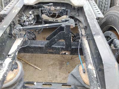 Meritor-Rockwell MR20005 Tag / Pusher Axle