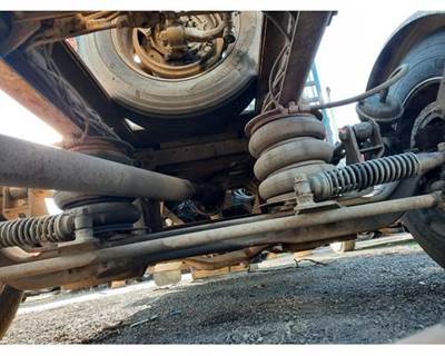 Watson & Chalin NON-STEER Tag / Pusher Axle for a Watson & Chalin STEER