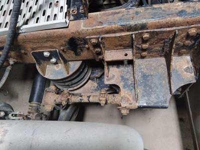 Watson & Chalin STEER Tag / Pusher Axle