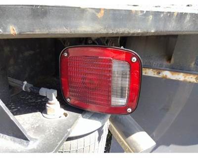 Ford F-550 Right Tail Light for a Ford F550SD (SUPER DUTY)