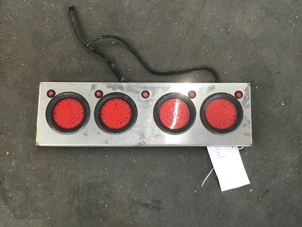 2007 Kenworth W900 Tail Light For Sale Easton, MD M07G0570