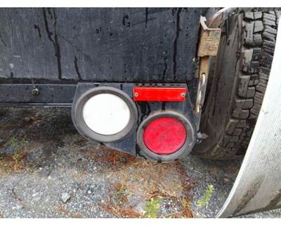 Peterbilt 579 Right Tail Light