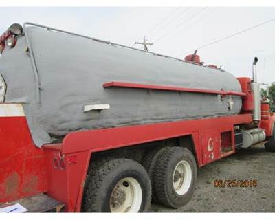 Used 1983 Kenworth W900 22' Steel Truck Tank 3300 Gallon Capacity