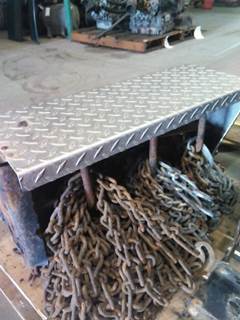 Freightliner Cascadia 116 Right Tire Chain Hanger