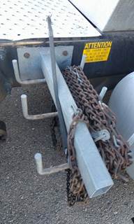 Freightliner Cascadia 125 Right Tire Chain Hanger