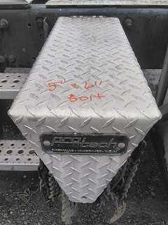 Freightliner Columbia 120 Tire Chain Hanger