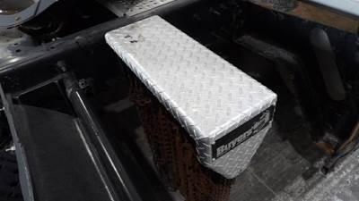 International ProStar Tire Chain Hanger for a International PROSTAR 122