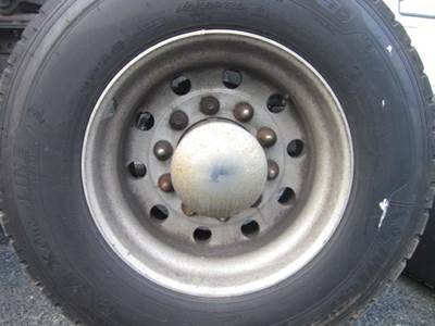 D/S REAR DRIVE ROUND HOLE 