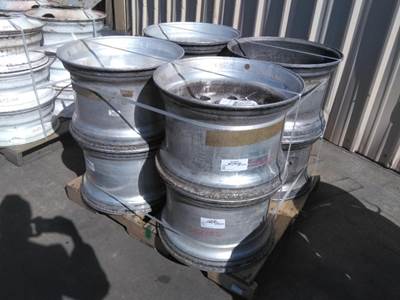 D/S FRONT DRIVE ROUND HOLE 