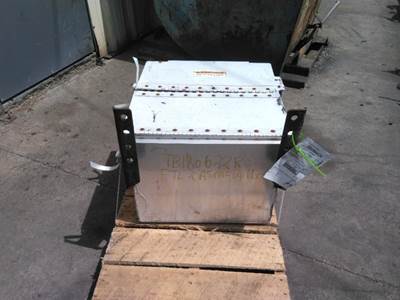 Freightliner Cascadia 113 Right Tool Box