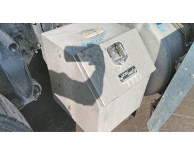 Freightliner Cascadia 125 Right Tool Box