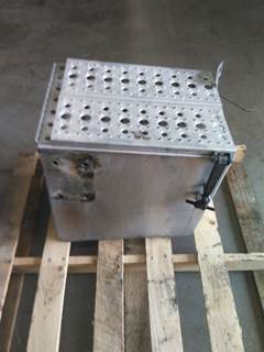 Freightliner Cascadia 126 Tool Box