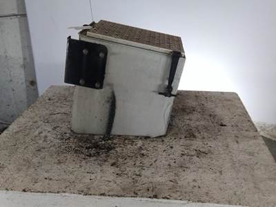 Freightliner Cascadia 126 Tool Box