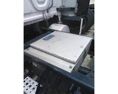 Freightliner Cascadia 126 Tool Box