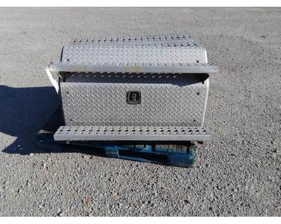 Freightliner Cascadia Tool Box