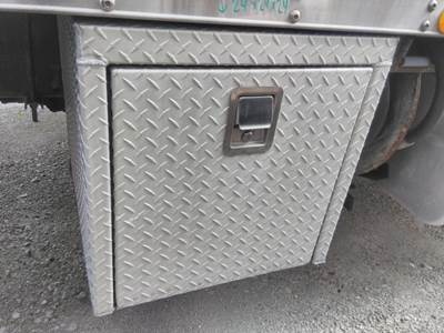 Freightliner M2 106 Right Tool Box