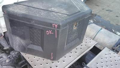 Freightliner Tool Box for a Deezee POLY TRIANGLE