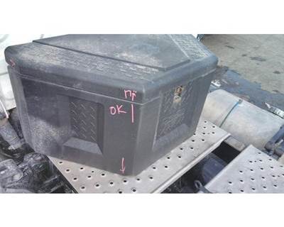 Freightliner POLY TRIANGLE Tool Box for a Deezee POLY TRIANGLE