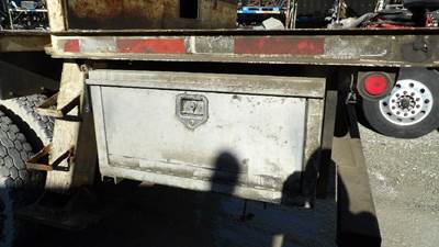 International 2674 Tool Box