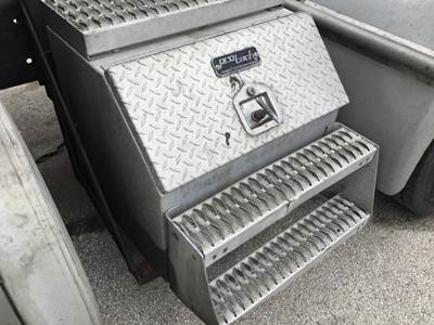 International 9370 Tool Box