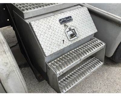 International 9370 Tool Box