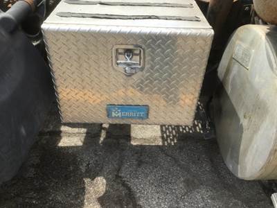 International 9400 Tool Box