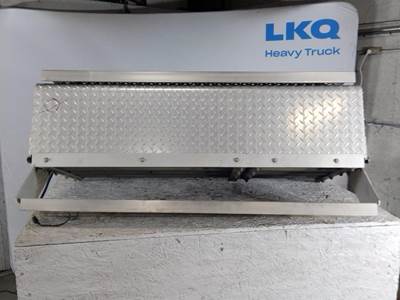 International 9400i Tool Box