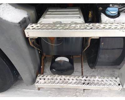 Mack Pinnacle CXU612 Left Tool Box for a Mack CXU612