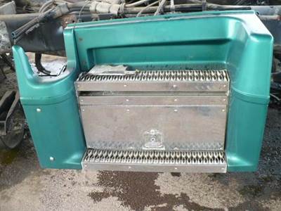 Peterbilt 377 Tool Box