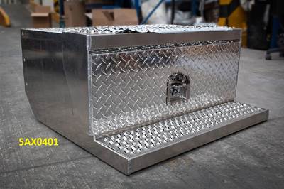 Peterbilt 379 Tool Box